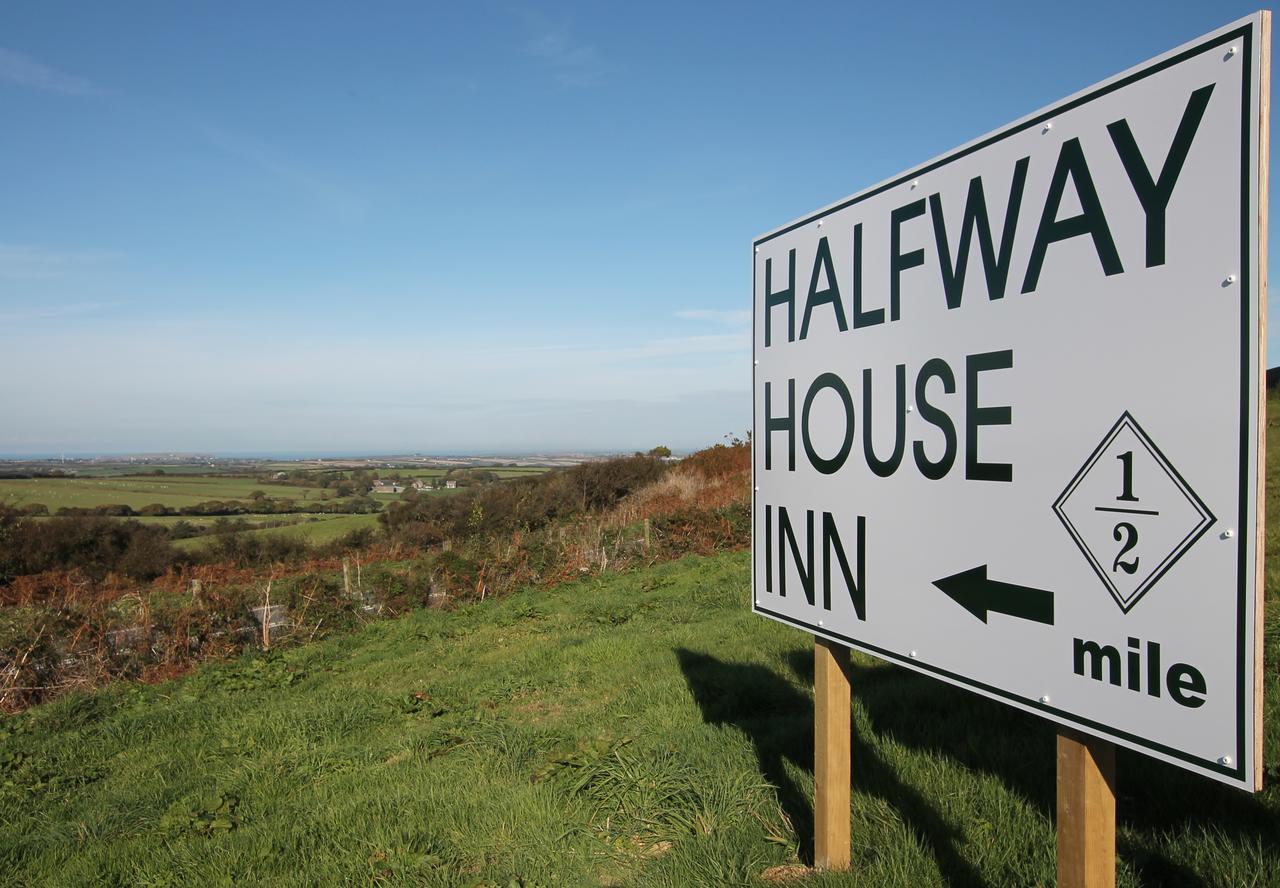 Halfway House Inn Wadebridge Exterior photo